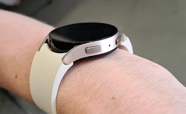  نحوه قرارگیری دکمه ها در Galaxy Watch 6
