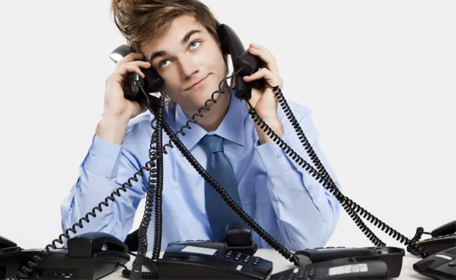 یک تلفن بی سیم به جای چند خط گوشی یک تلفن بی سیم به جای چند خط گوشی