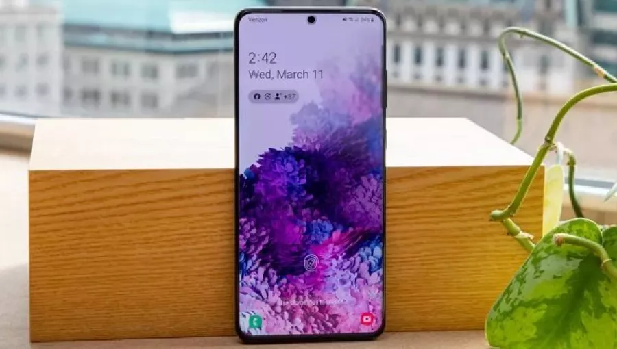 نقد و بررسی گلکسی S20 Plus 5G سامسونگ: زیبا و قدرتمند