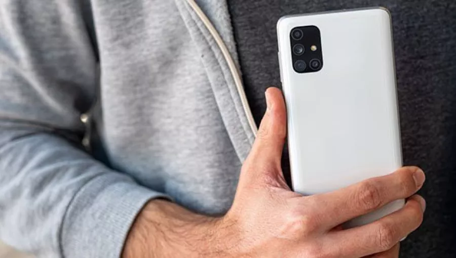 نقد و بررسی موبایل Samsung Galaxy M51 | با گلگسی M51 نگران باتری نباشید!