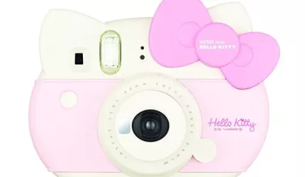 Instax mini Hello kitty : به کیتی فوجی‌فیلم سلام کنید!