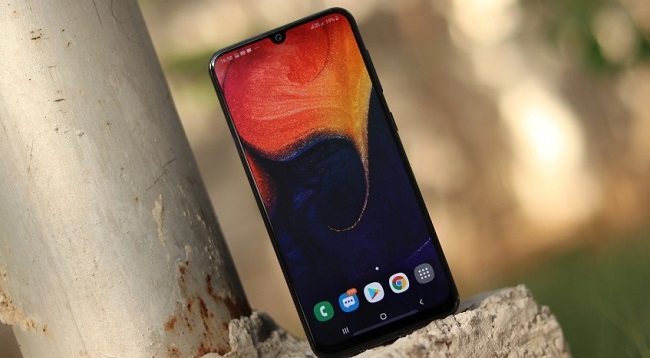 مقایسه گلکسی A7 2018 با گلکسی A50