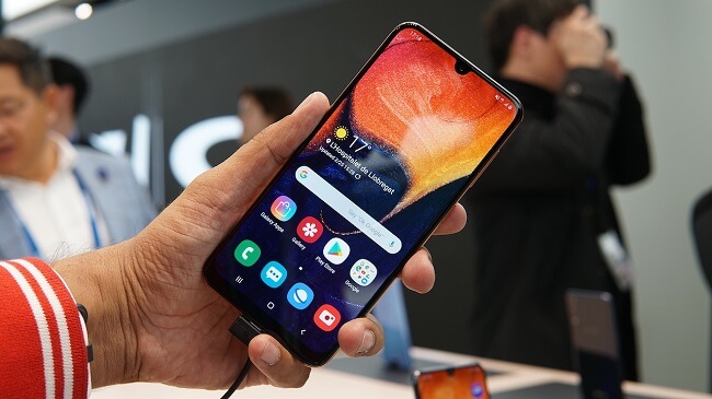 مقایسه گلکسی A7 2018 با گلکسی A50