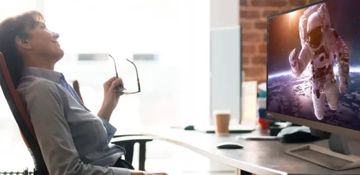 با خرید مانیتور مناسب، از خستگی چشمانتان جلوگیری کنید.