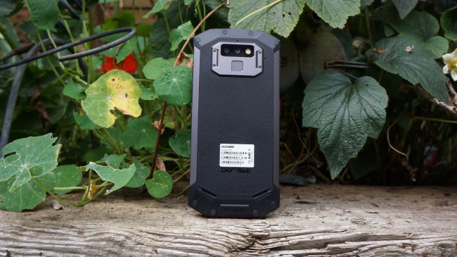 بررسی Doogee S70