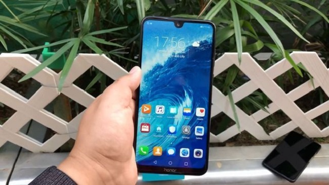 بررسی هوآوی Honor 8x Max
