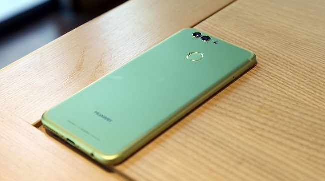 بررسی هوآوی نوا 2 پلاس (Nova 2 Plus)