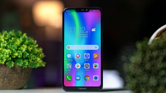نقد و بررسی هوآوی Honor 8C
