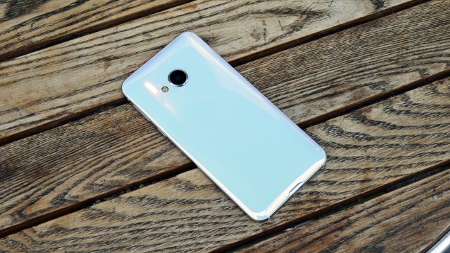 بررسی HTC U Play (اچ تی سی یو پلی)
