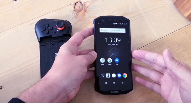 بررسی Doogee S70