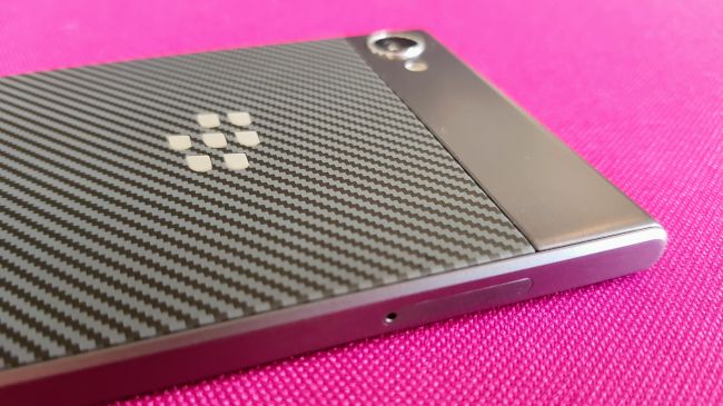 بررسی بلک بری موشن (Blackberry Motion)