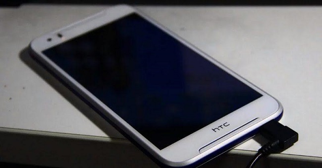  بررسی HTC Desire 830