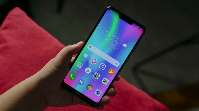 نقد و بررسی هوآوی Honor 8C