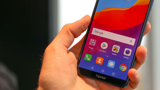 بررسی هوآوی Honor 7C 