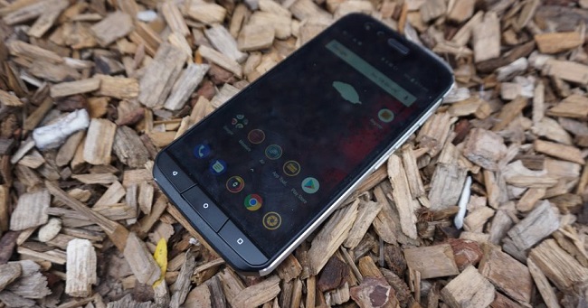 نقد و بررسی گوشی Cat S61