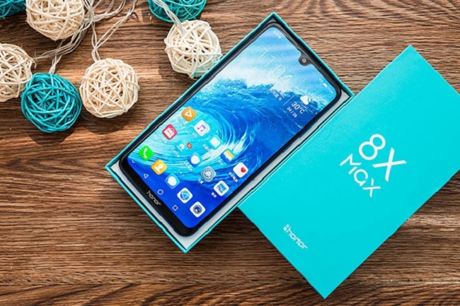 بررسی هوآوی Honor 8x Max