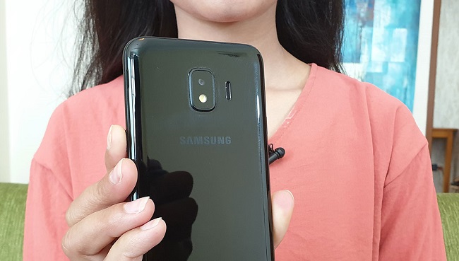 بررسی گلکسی جی 2 کور سامسونگ (Samsung Galaxy J2 Core)