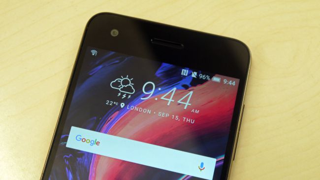بررسی HTC Desire 10 Pro