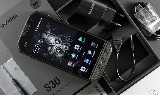 نقد و بررسی گوشی Doogee S30 