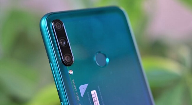 نقد و بررسی هوآوی وای 7 پی | Huawei Y7p