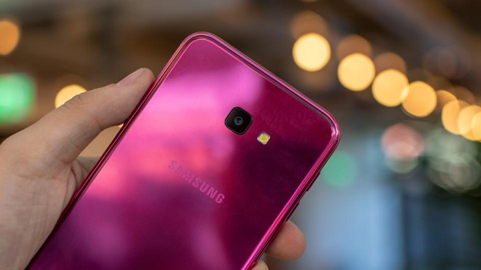 دوربین گلکسی J4 Plus سامسونگ