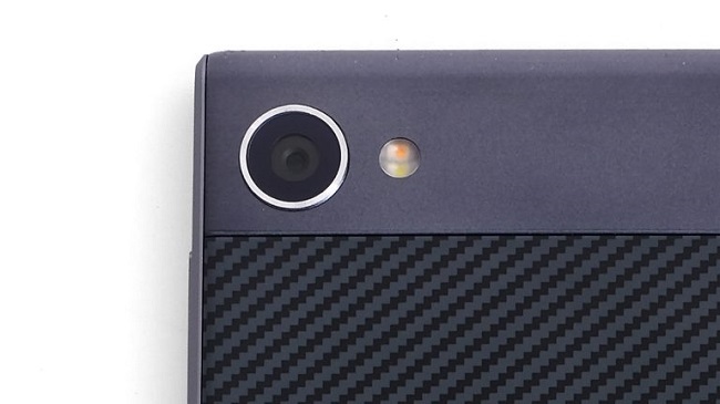 بررسی بلک بری موشن (Blackberry Motion)