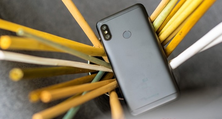 بررسی شیائومی Mi A2 Lite