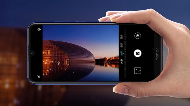 بررسی هوآوی Honor 8A 