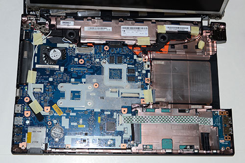 بررسی لپ تاپ ACER ASPIRE V3