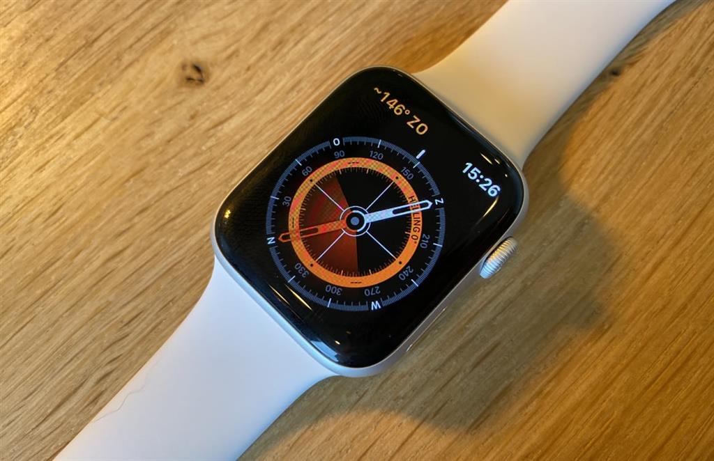 نقد و بررسی Apple Watch 5