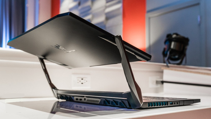 ایسر Predator Triton 900