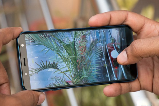 galaxy J6