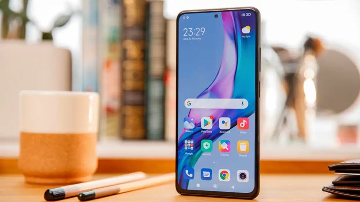 بررسی نمایشگر ردمی نوت 11 پرو 5g